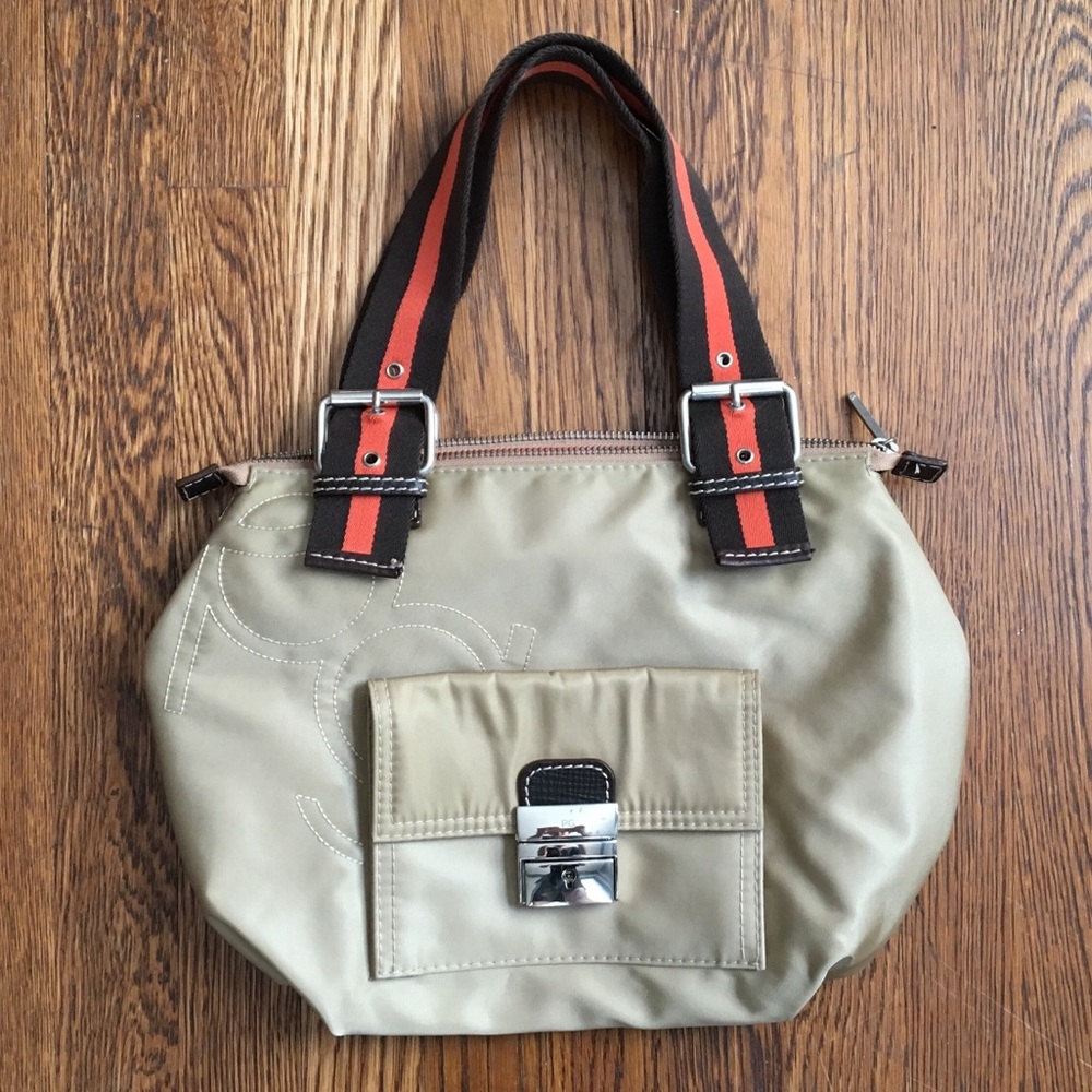 Authentic Purificacion Garcia tan purse shoulder